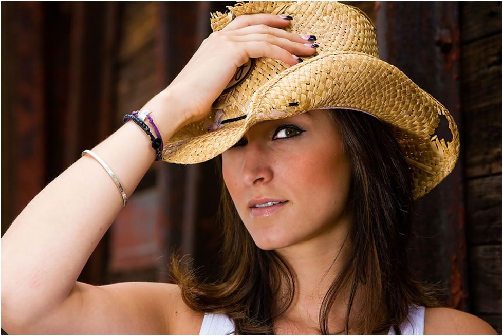 photo Beautiful-Cowgirl-with-Straw-Hat.jpg