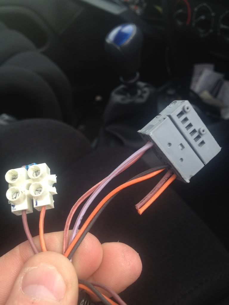Fitting Airbag Resistors HELP