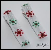 Red & Green Snowflake Basic Clippies