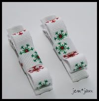 Red & Green Snowflake Mini Bow Clippies