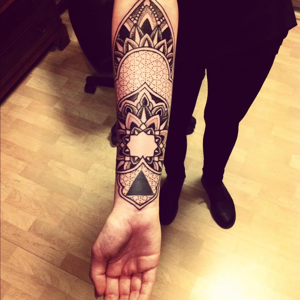 buddhist endless knot tattoo rebrn com buddhist endless knot tattoo rebrn com