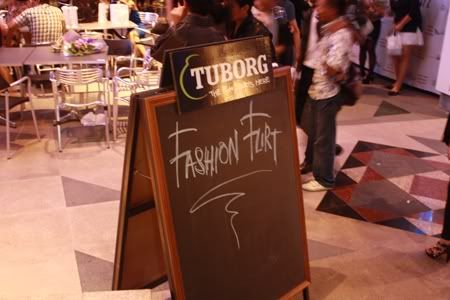 Fashion Flirt November 2009