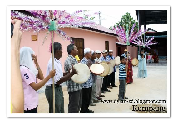 my selangor story bloggers tour 2010 kompang