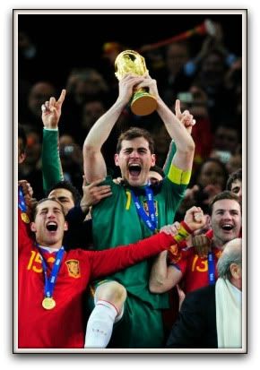 Spain Iker Casillas world cup trophy 2010