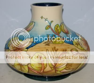 LARGE MOORCROFT LTD EDITION CAPER VASE   ANJI DAVENPORT  